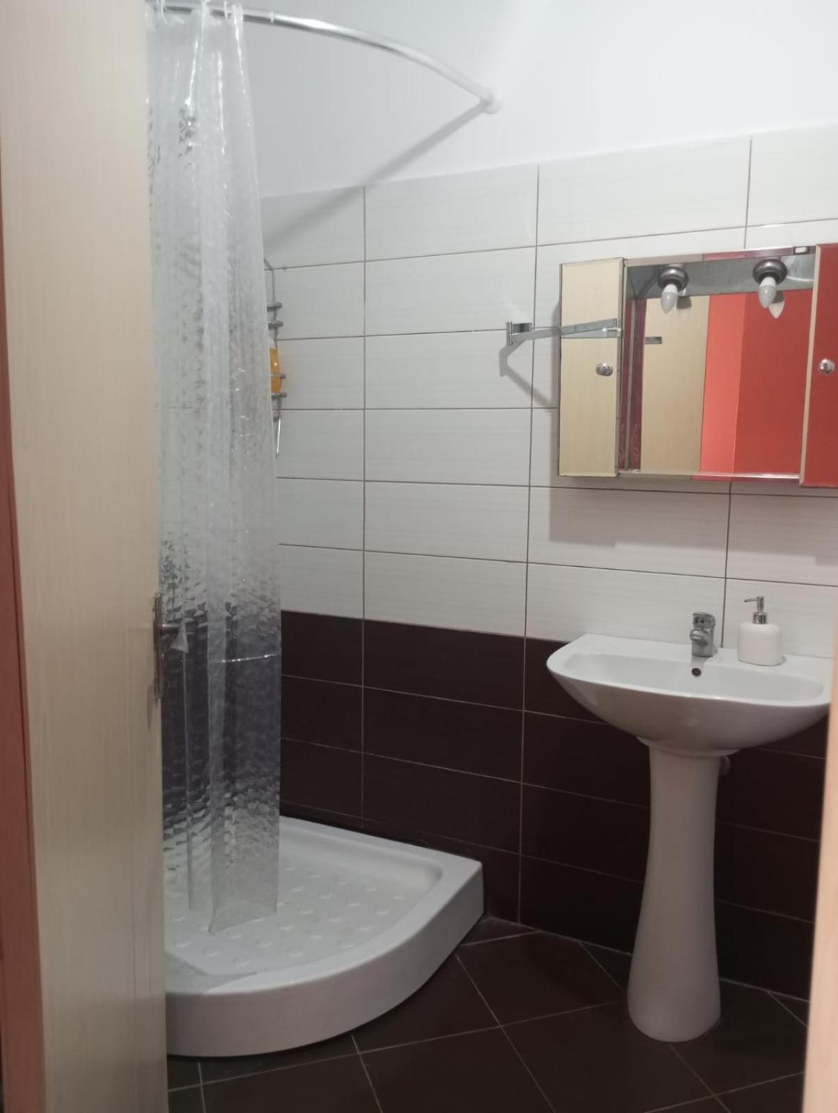 Maksimilian Apartament Дуррес Номер фото